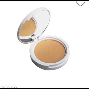 🌟NEW WINKY LUX DIAMOND POWDER FOUNDATION💋🔥